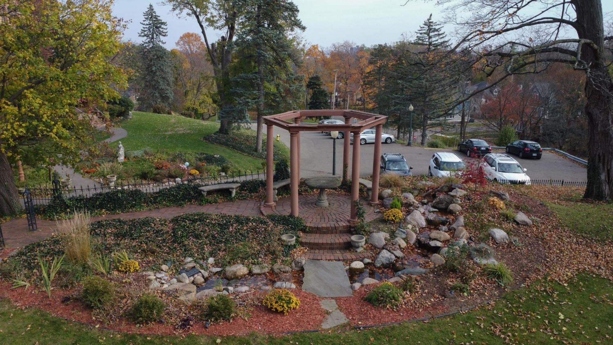 Henderson Castle Inn Kalamazoo Exterior photo