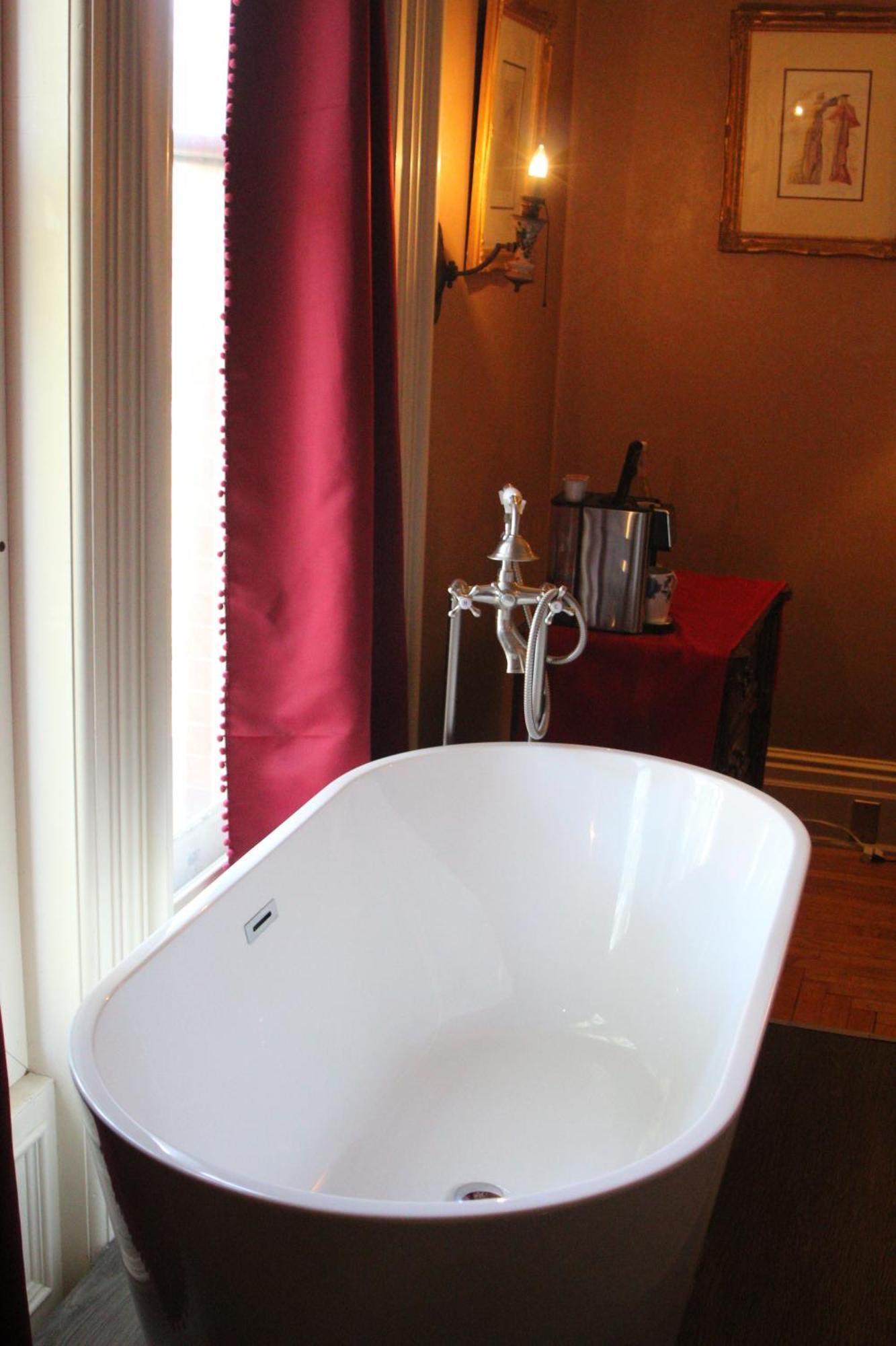 Henderson Castle Inn Kalamazoo Room photo