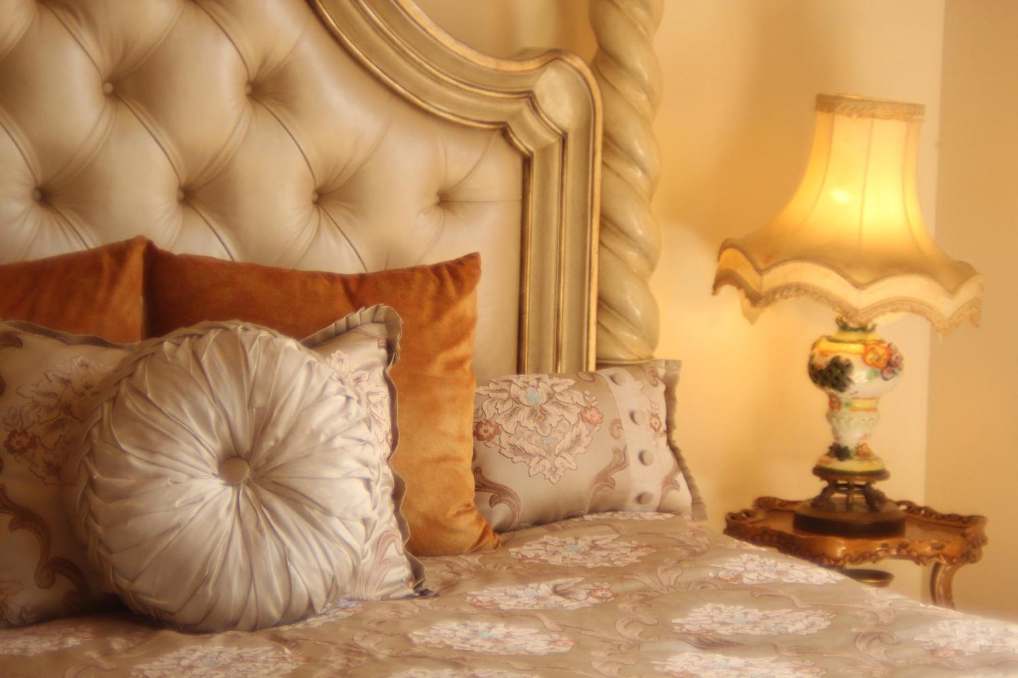 Henderson Castle Inn Kalamazoo Room photo